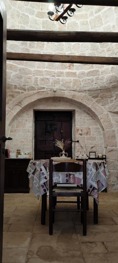 Antico Trullo Immerso Nella Campagna Альберобелло Экстерьер фото
